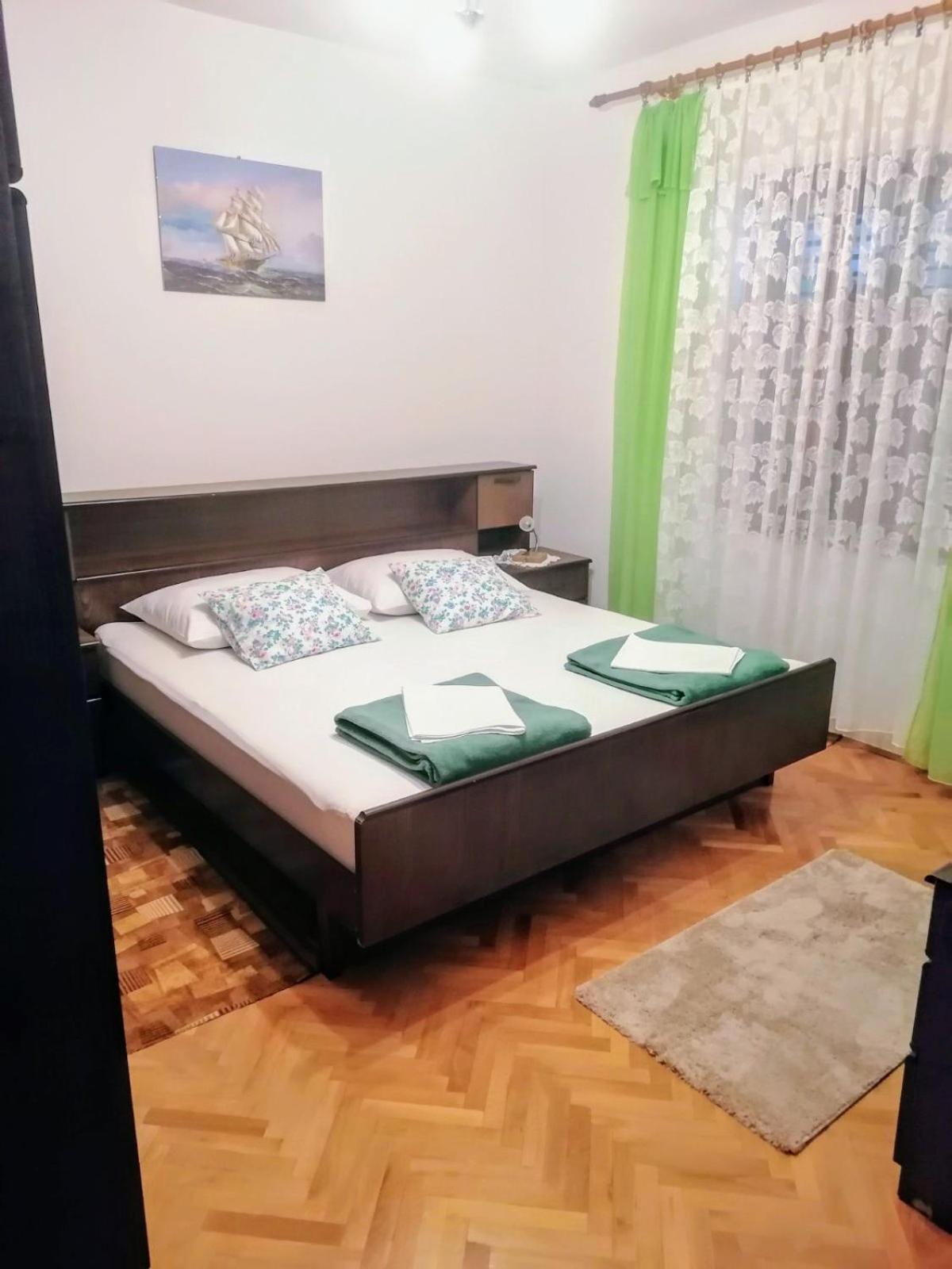 סנג' Apartman Tralje מראה חיצוני תמונה
